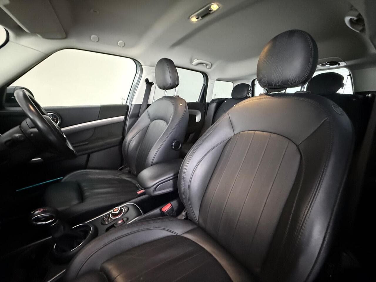MINI Countryman thumbnail Seat Front Passenger