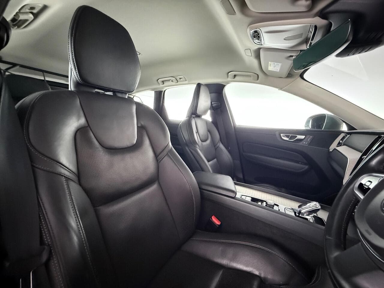 Volvo XC60 thumbnail Seat Driver