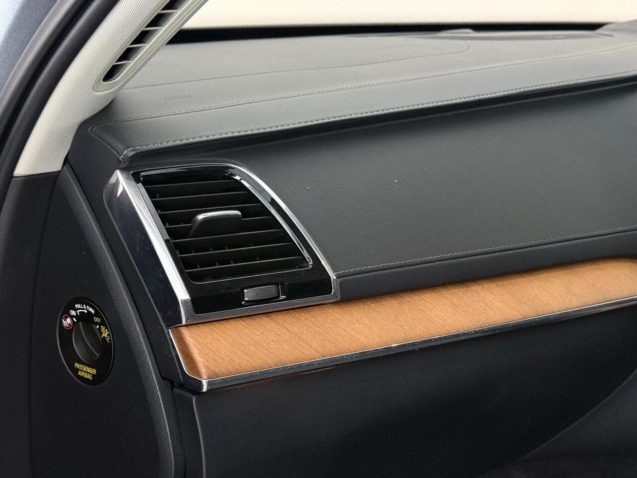 Volvo XC90 thumbnail Door Interior