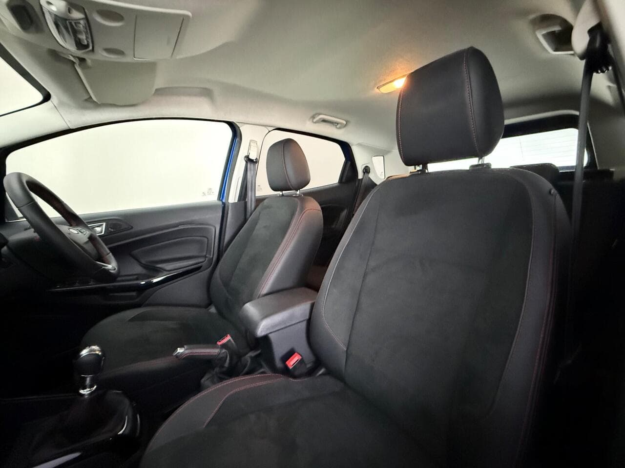 Ford EcoSport thumbnail Seat Front Passenger