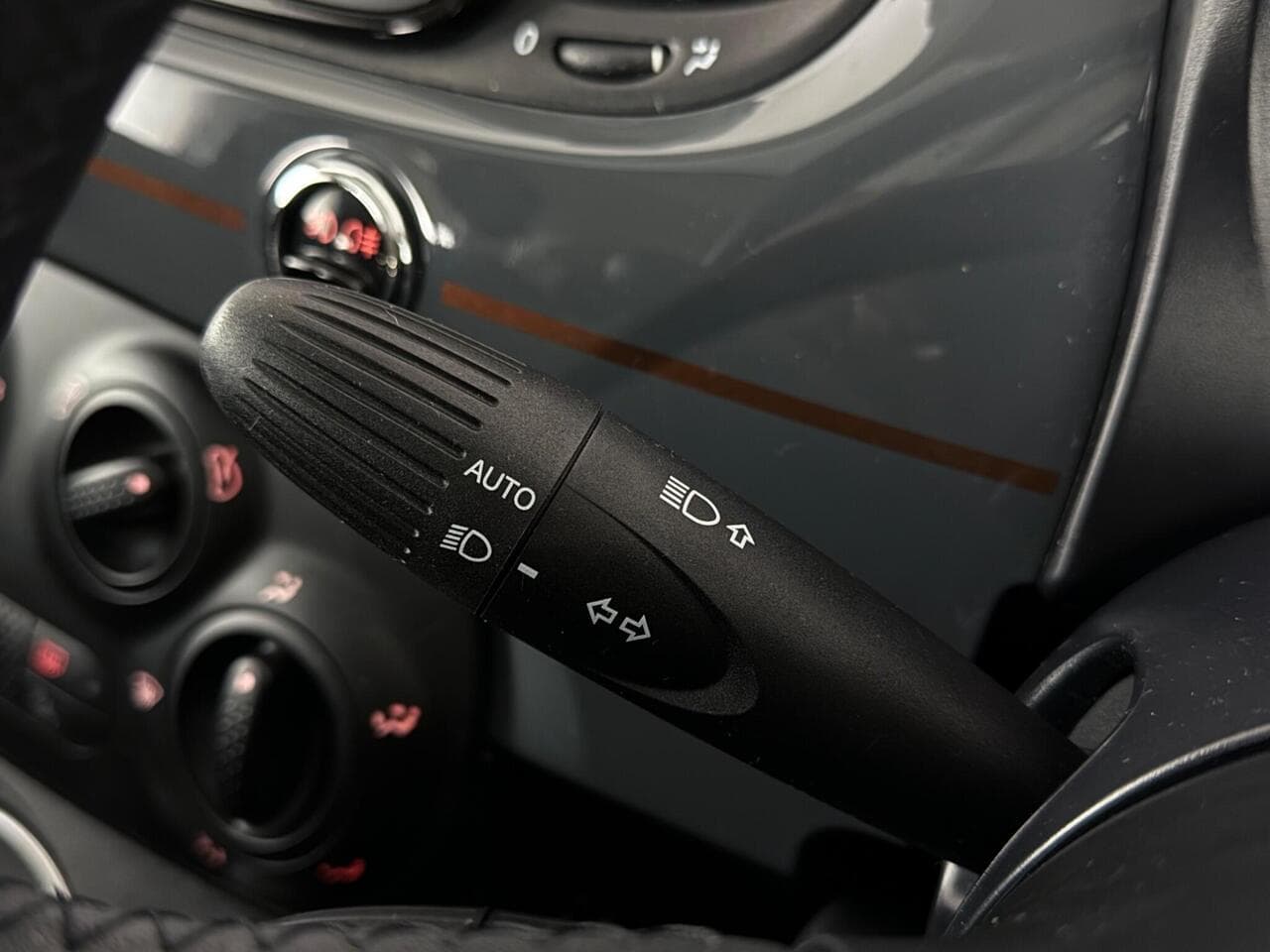 Fiat 500 thumbnail Misc Controls