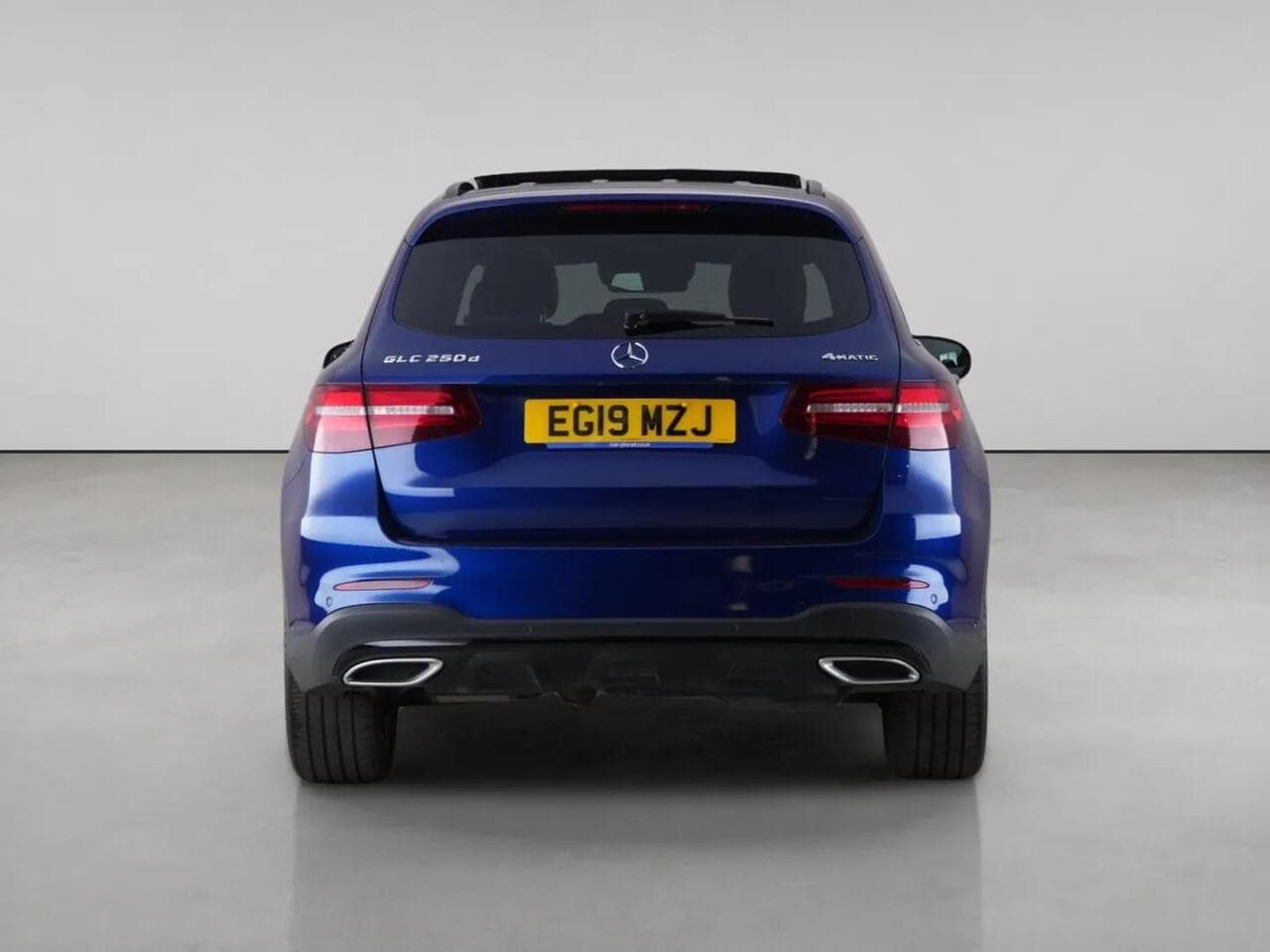 Mercedes-Benz GLC thumbnail Rear