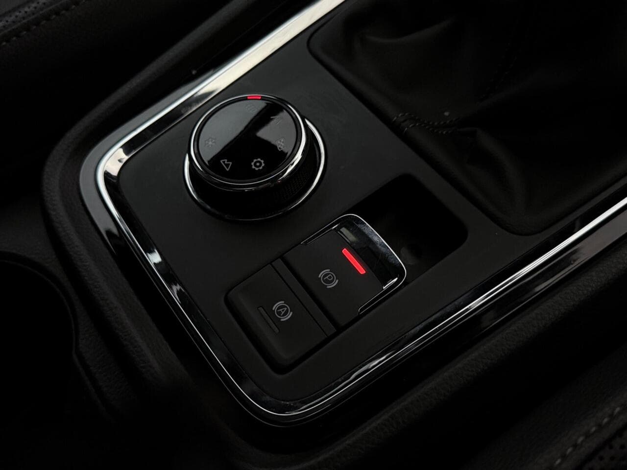 SEAT Ateca thumbnail Misc Controls