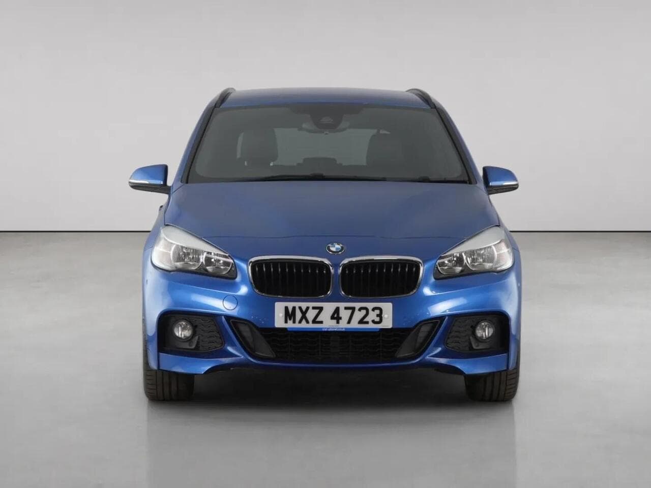 BMW 2 Series Gran Tourer thumbnail Front
