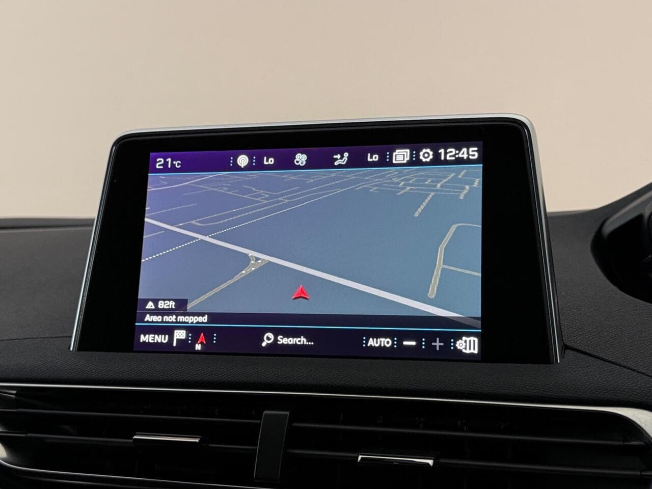 Peugeot 5008 thumbnail Infotainment System