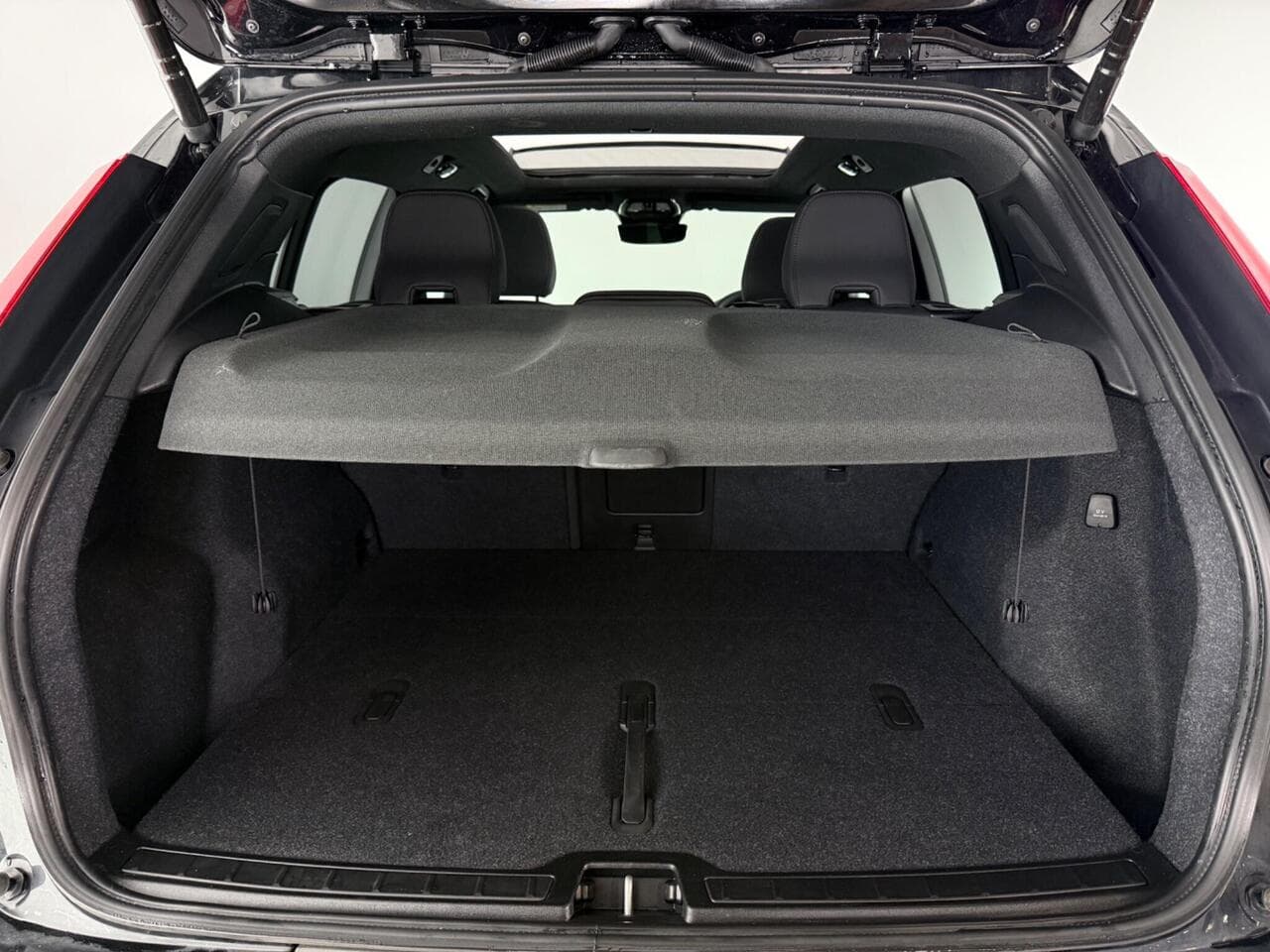 Volvo XC40 thumbnail Boot