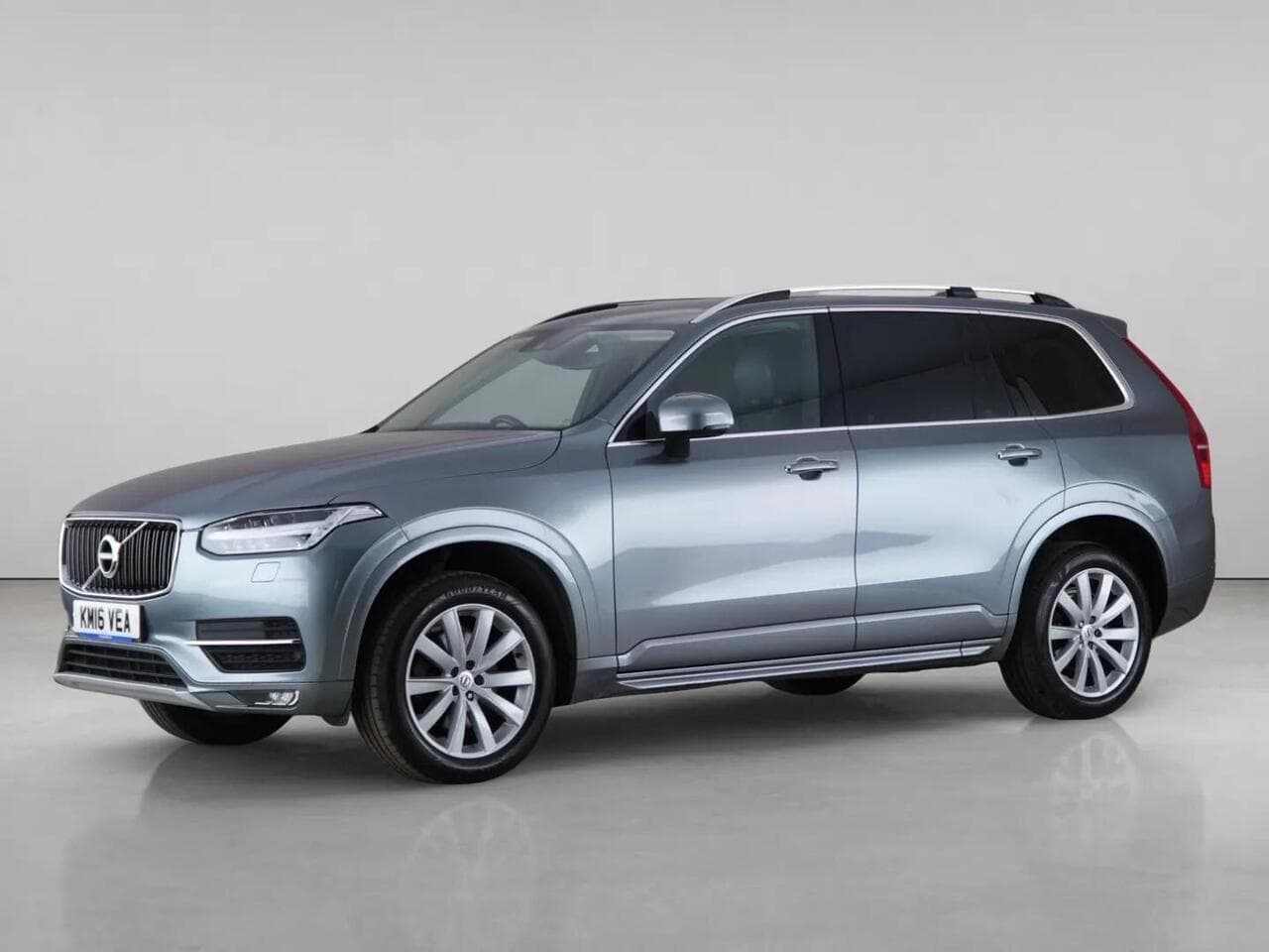 Volvo XC90 thumbnail Front Left