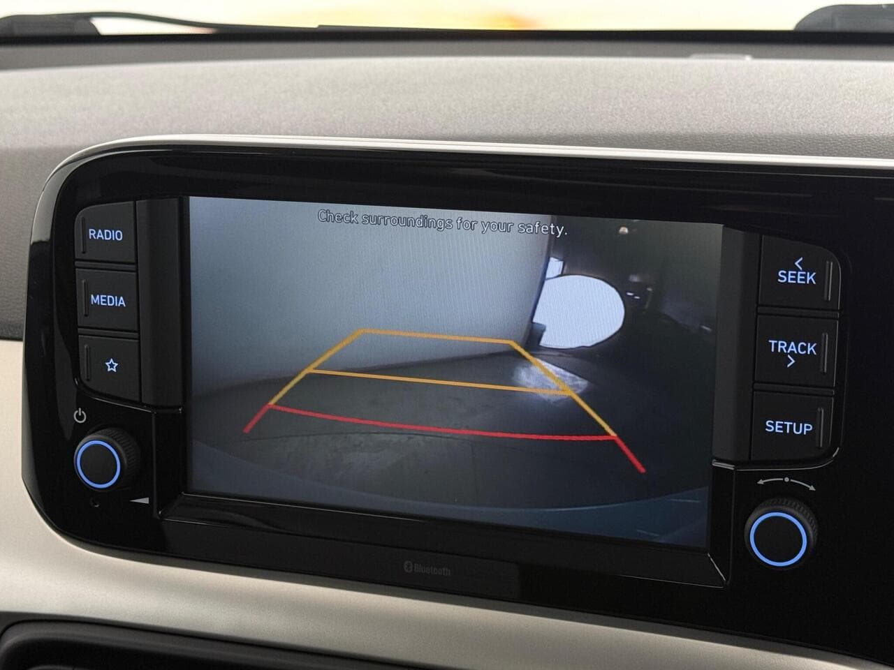 Hyundai i10 thumbnail Infotainment System