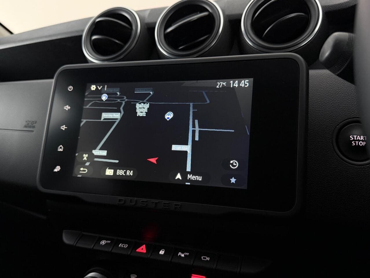Dacia Duster thumbnail Infotainment System