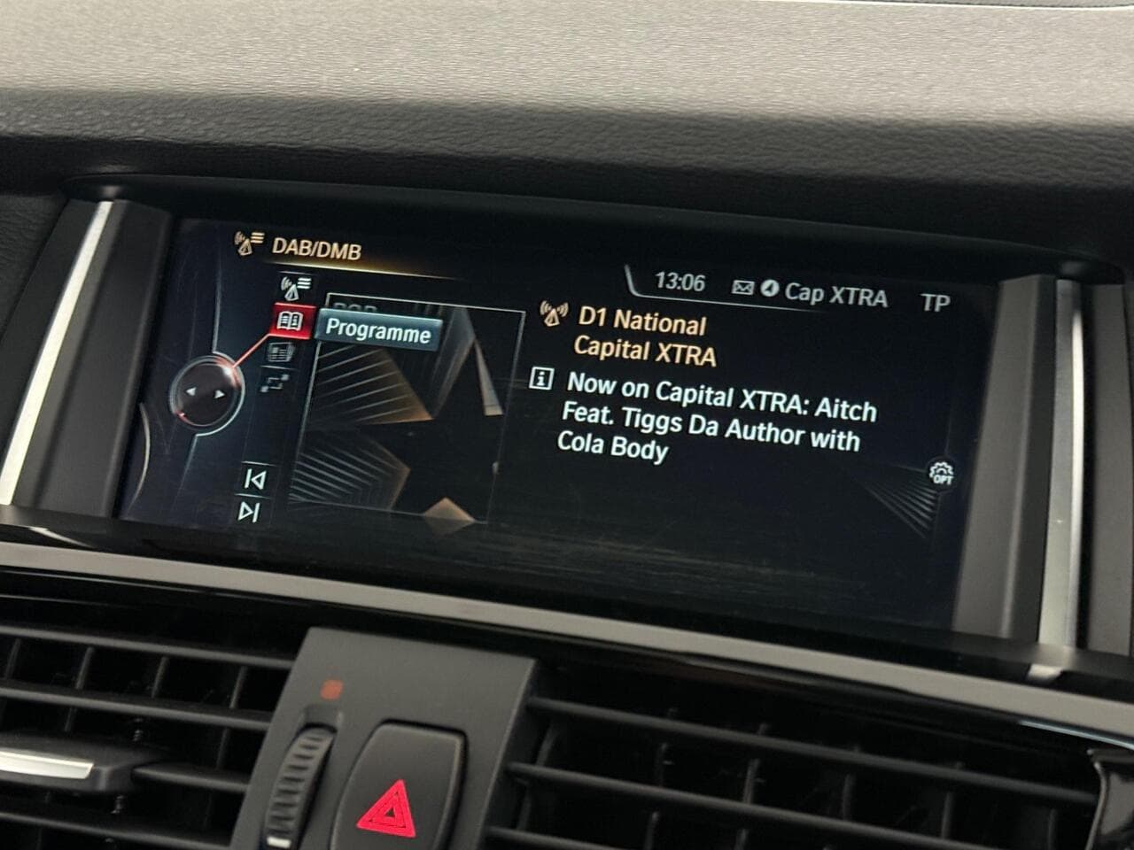 BMW X3 thumbnail Infotainment System