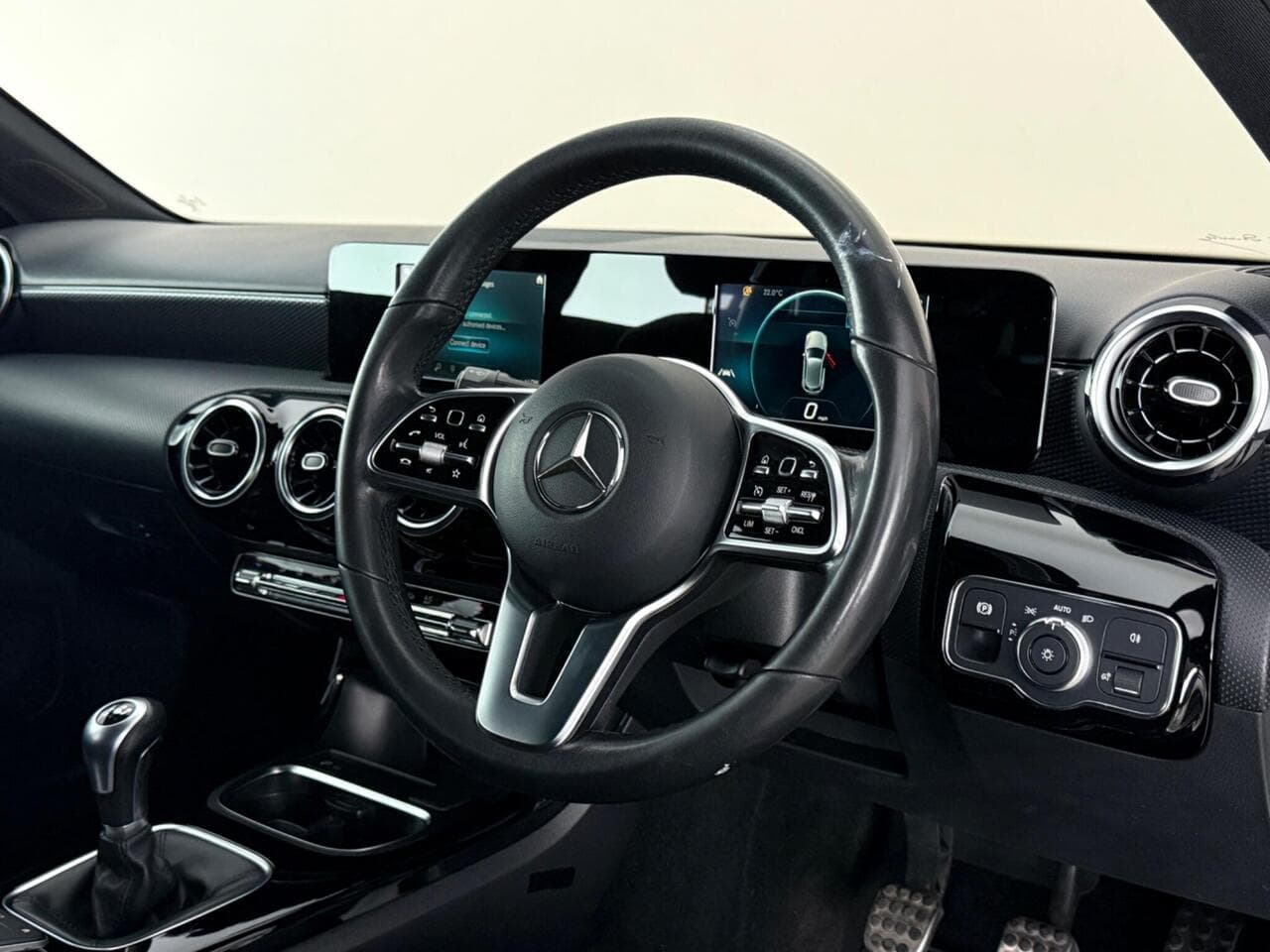 Mercedes-Benz A Class thumbnail Steering Wheel