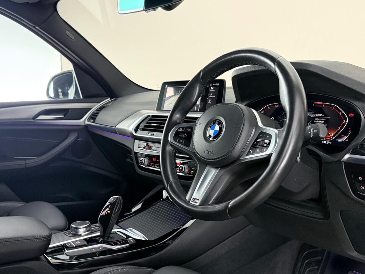 BMW X3 thumbnail Interior Front