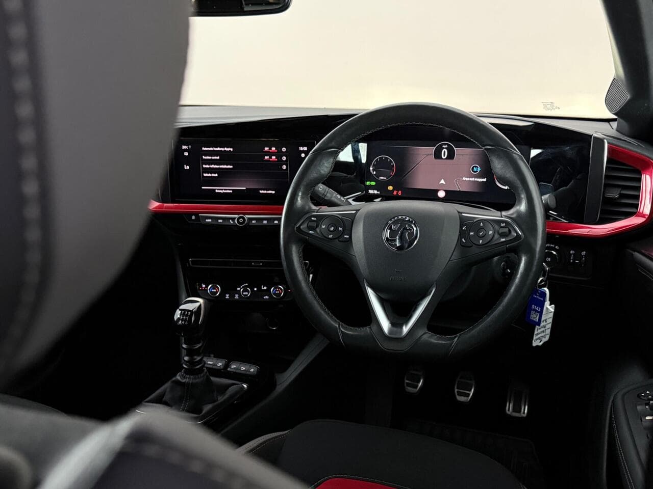 Vauxhall Mokka thumbnail Steering Wheel