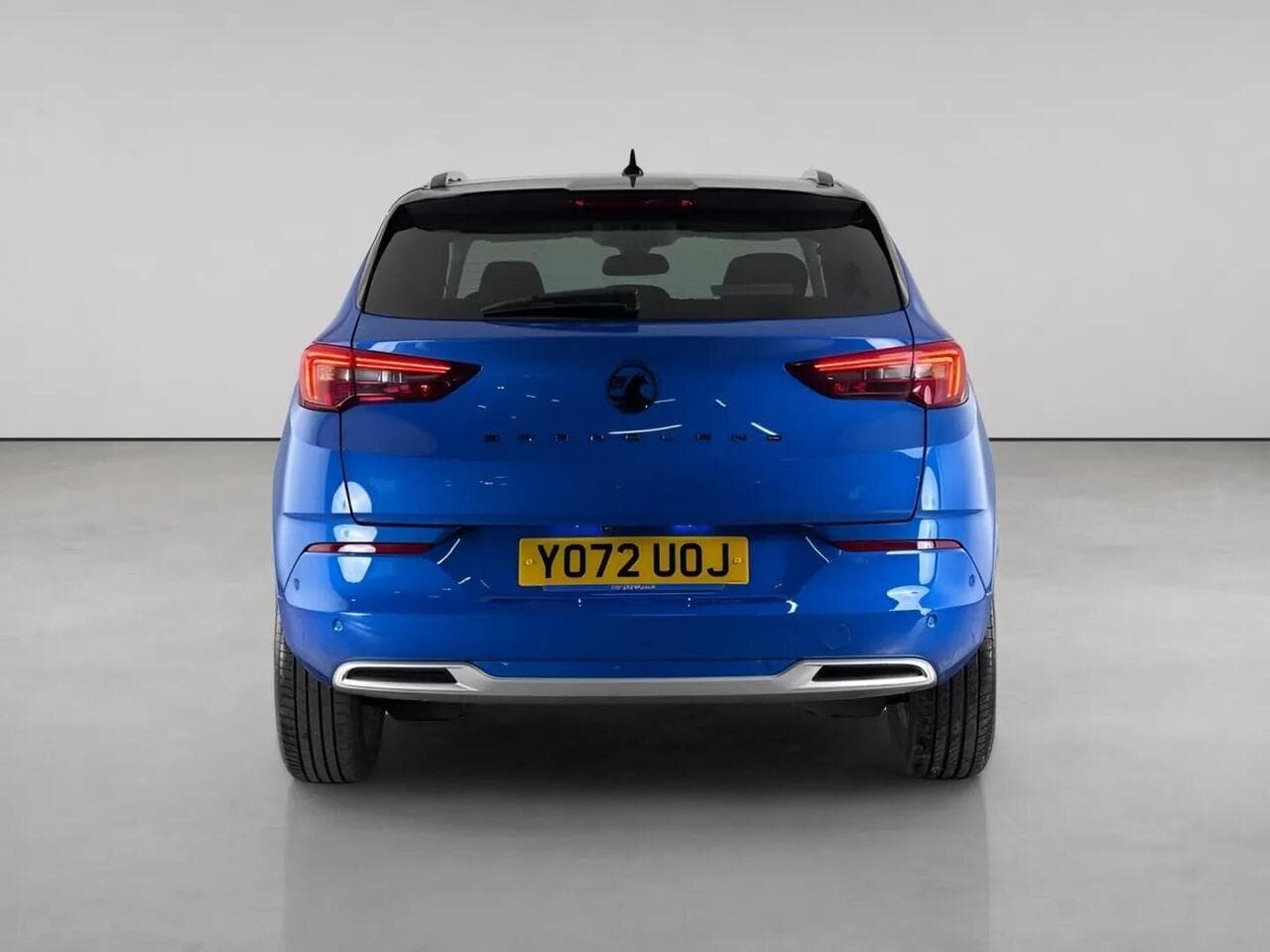 Vauxhall Grandland thumbnail Rear