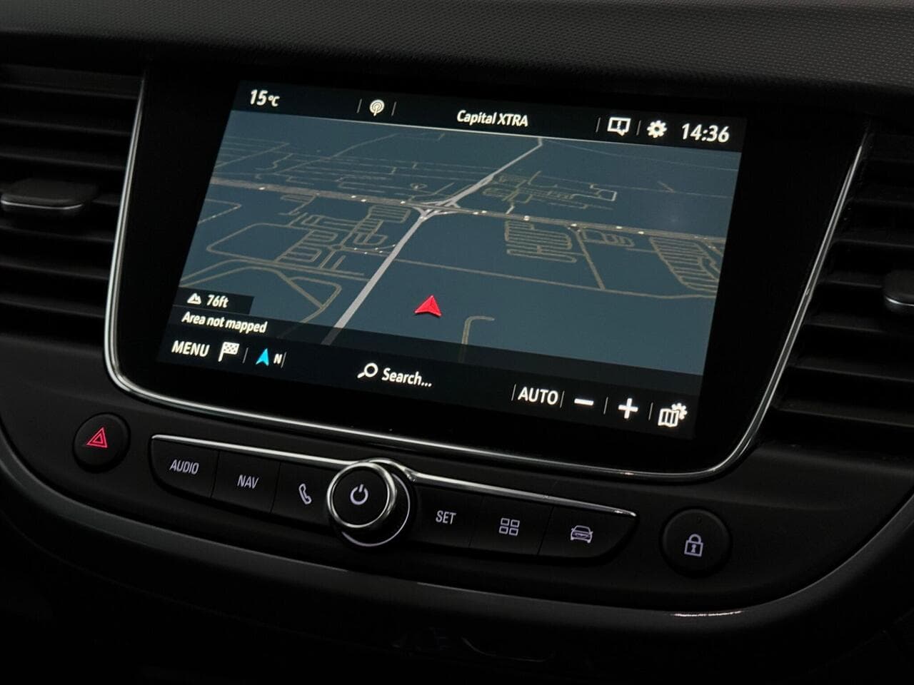 Vauxhall Crossland thumbnail Infotainment System