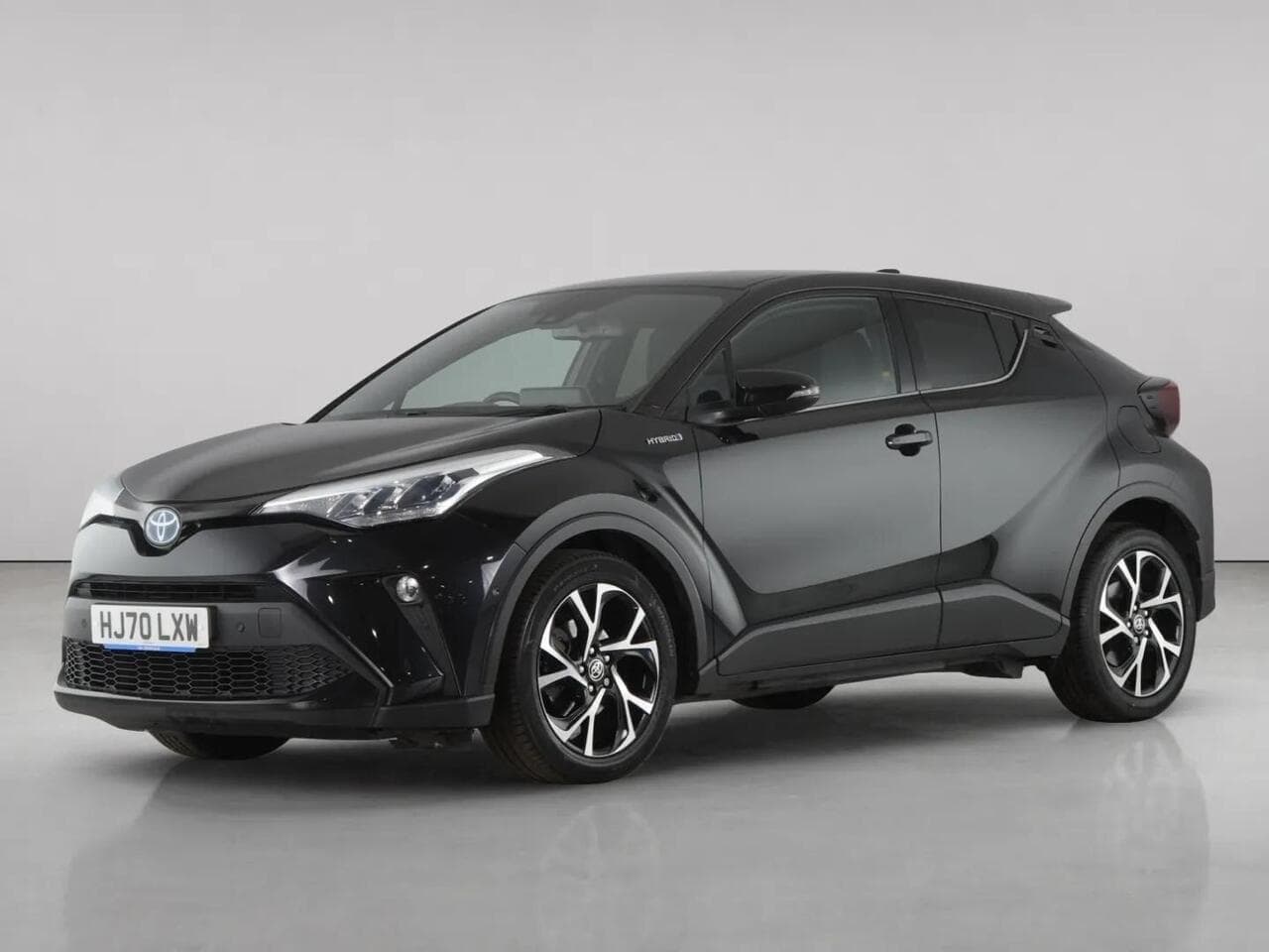 Toyota C-HR thumbnail Front Left