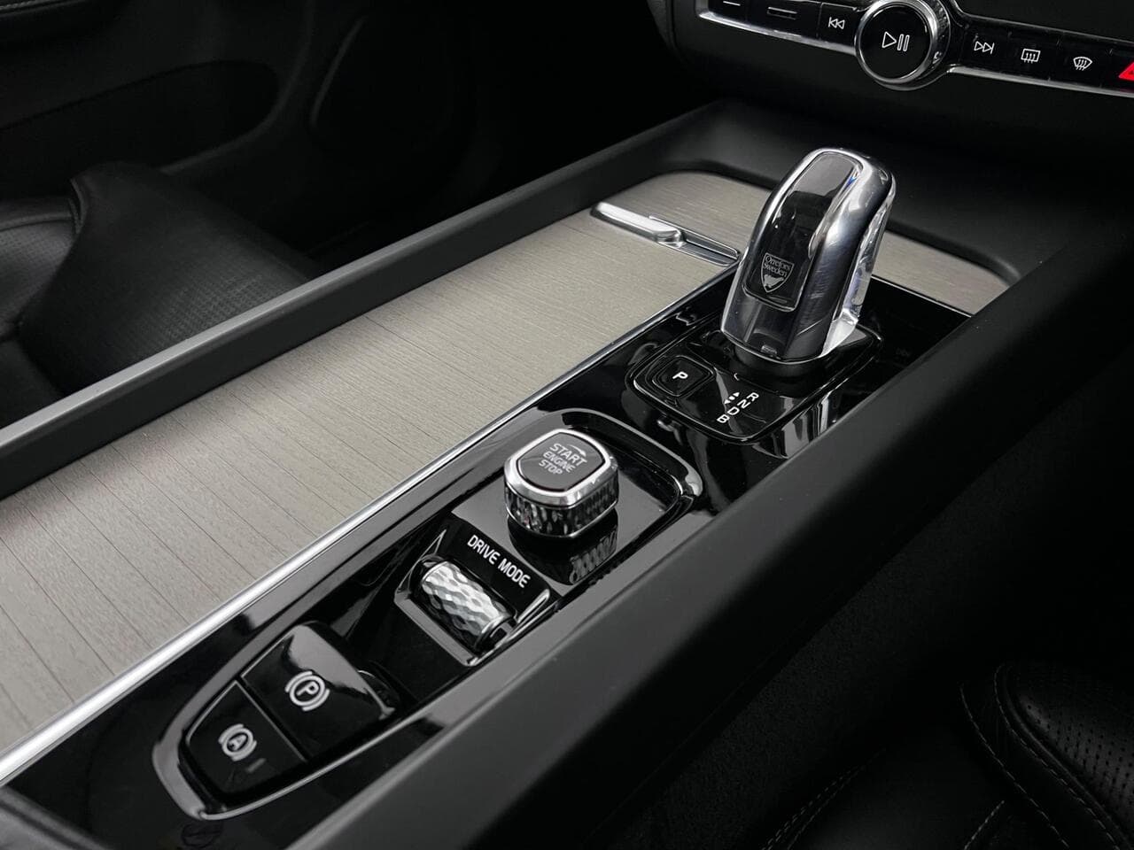 Volvo XC60 thumbnail Interior Front