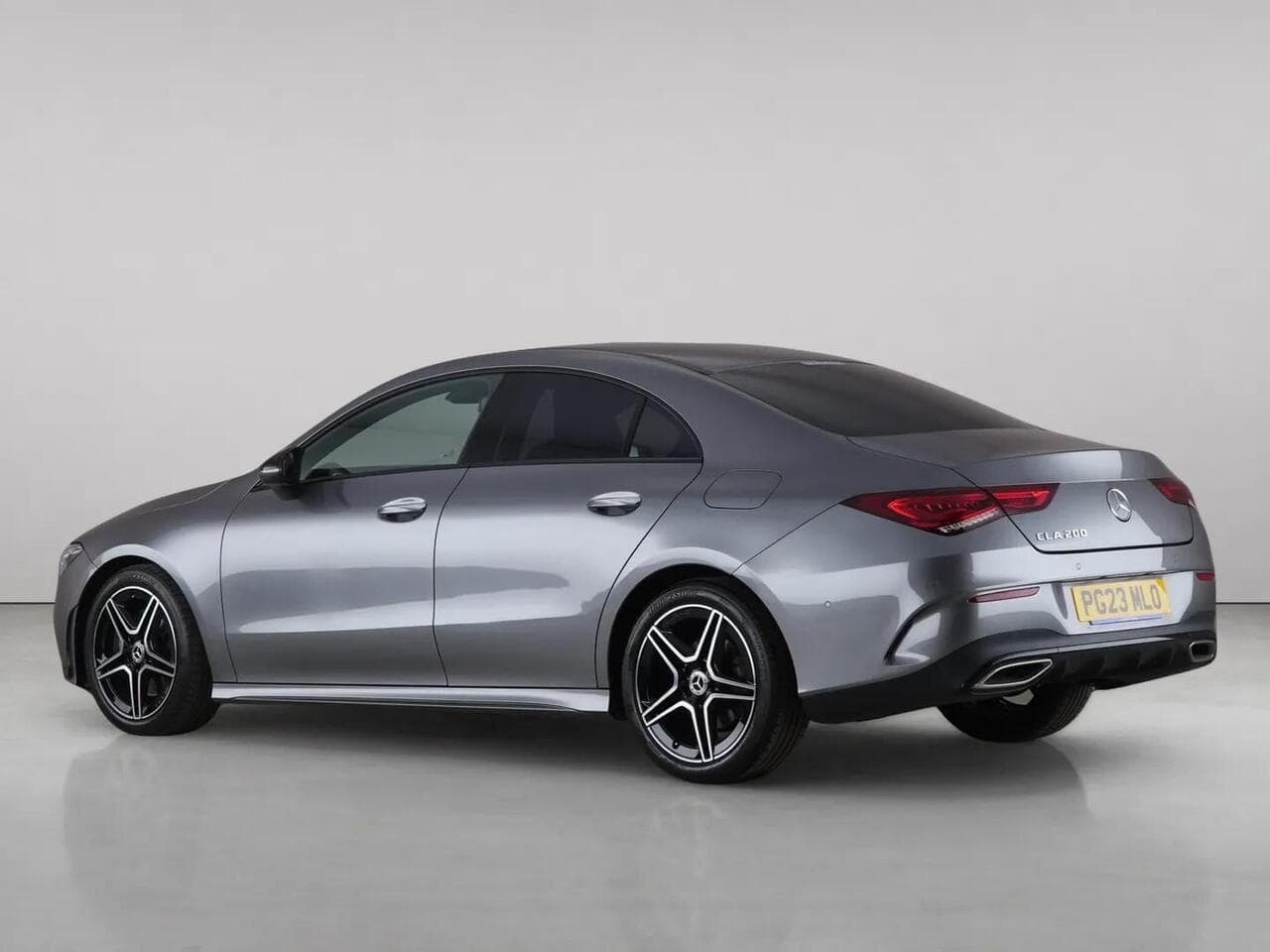 Mercedes-Benz CLA thumbnail Rear Left