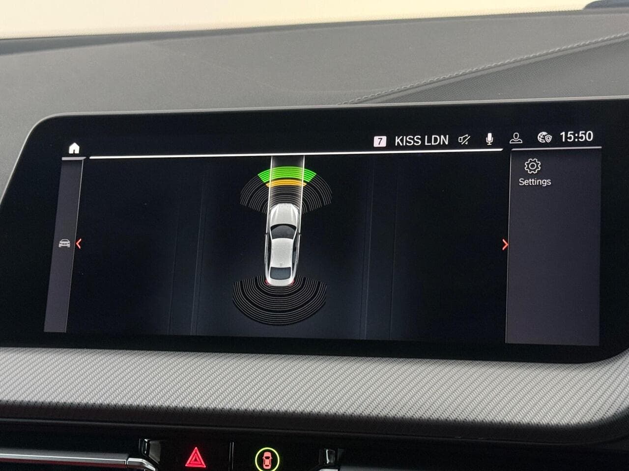 BMW 2 Series Gran Coupe thumbnail Infotainment System