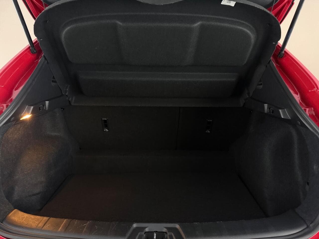 Nissan Qashqai thumbnail Boot