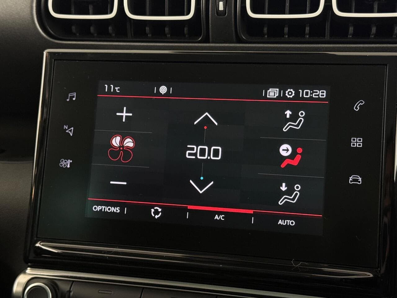 Citroen C3 Aircross thumbnail Infotainment System