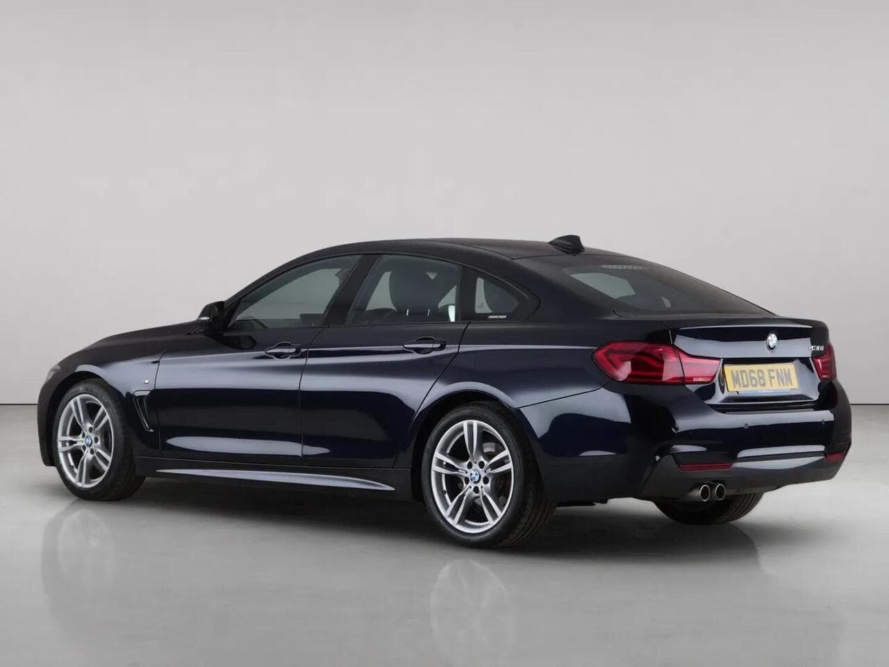 BMW 4 Series Gran Coupe thumbnail Rear Left