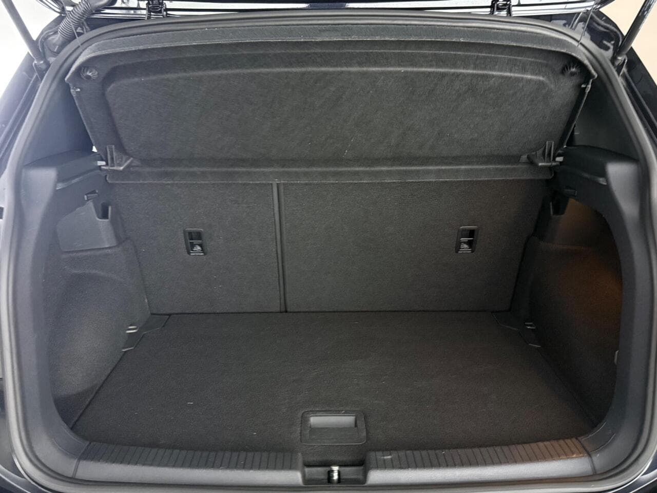 Volkswagen T-Cross thumbnail Boot