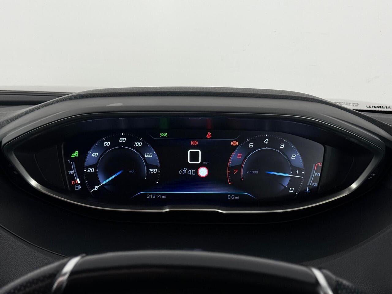 Peugeot 3008 thumbnail Driver Instruments
