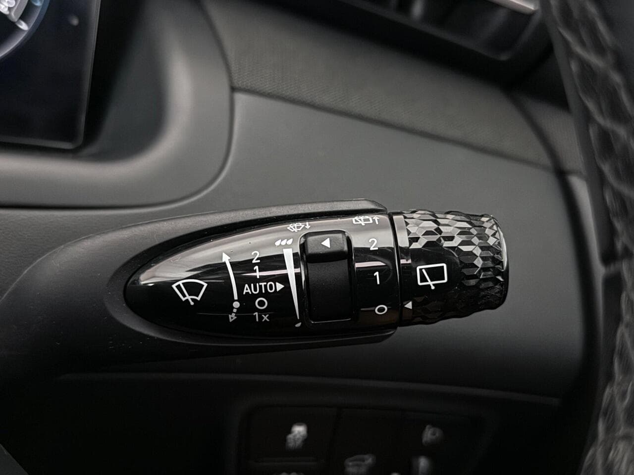 Hyundai TUCSON thumbnail Misc Controls