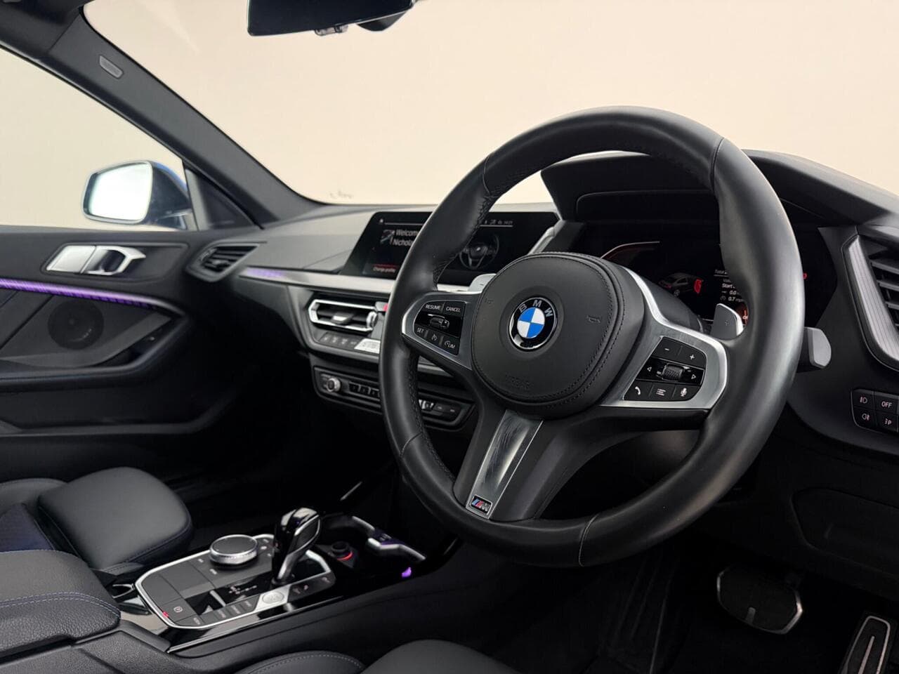 BMW 2 Series Gran Coupe thumbnail Interior Front