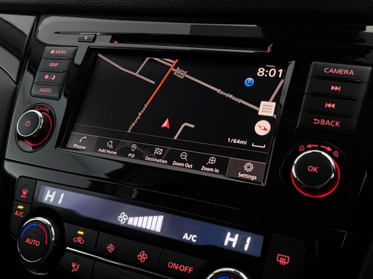 Nissan Qashqai thumbnail Infotainment System