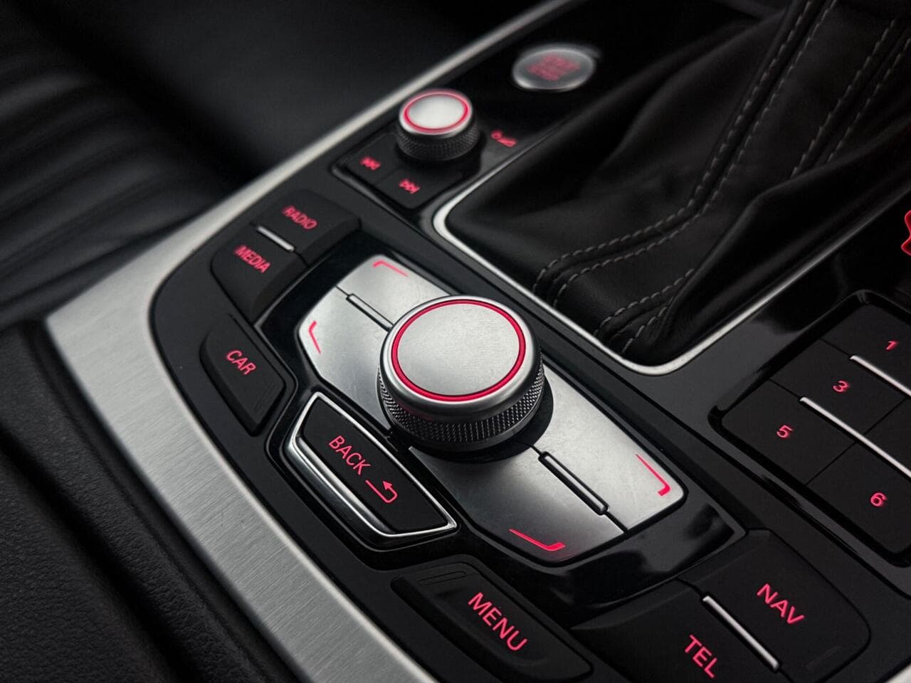 Audi A6 Saloon thumbnail Misc Controls