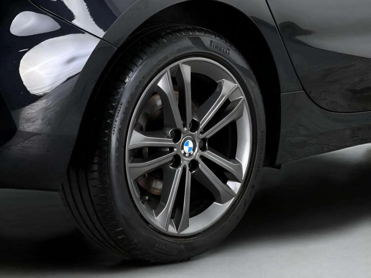 BMW 1 Series thumbnail Wheel