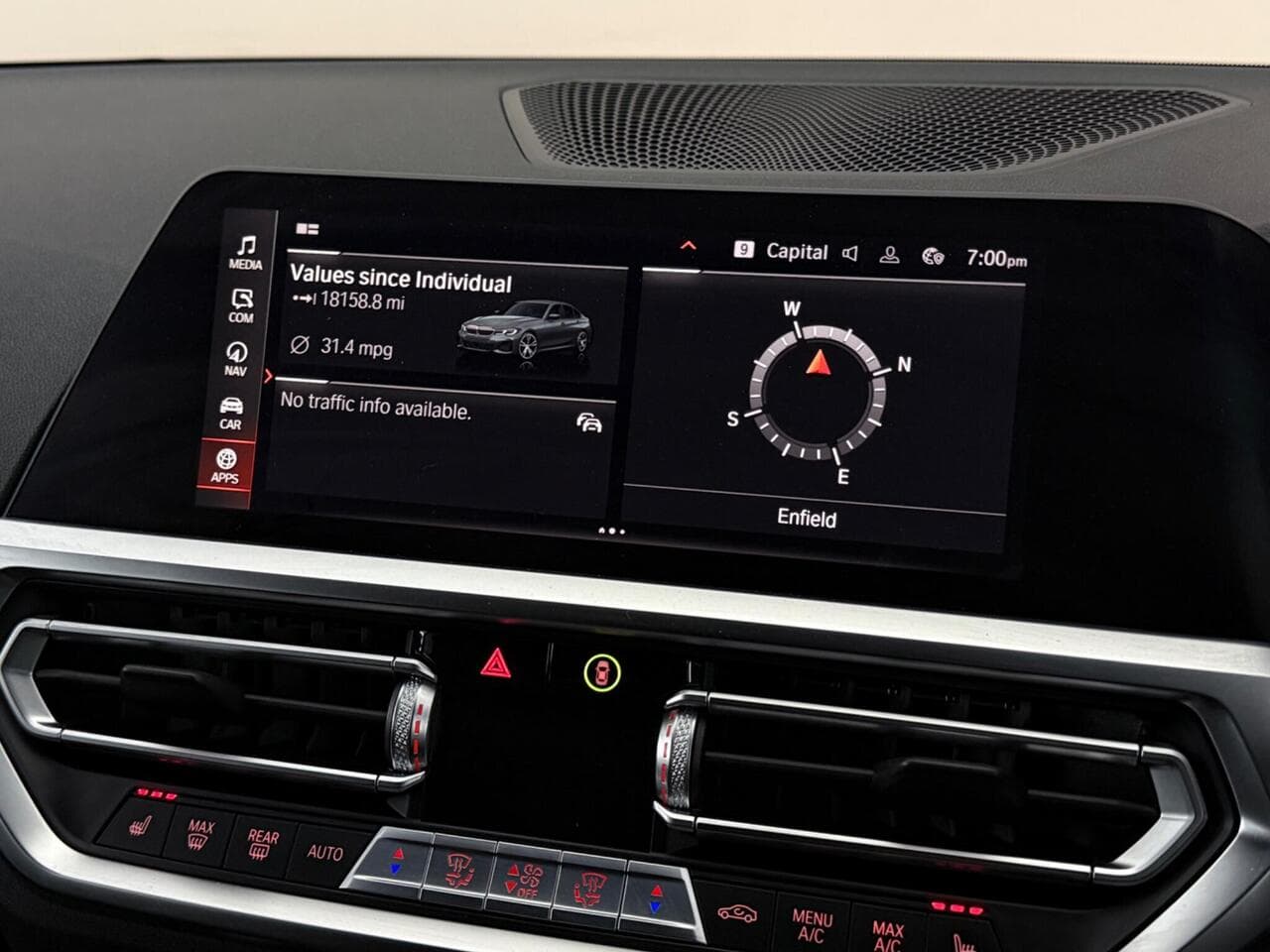 BMW 3 Series thumbnail Infotainment System