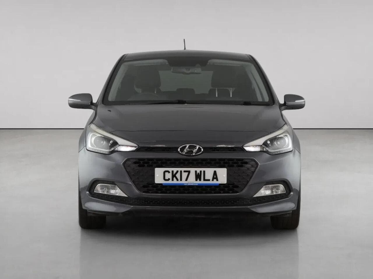 Hyundai i20 thumbnail Front