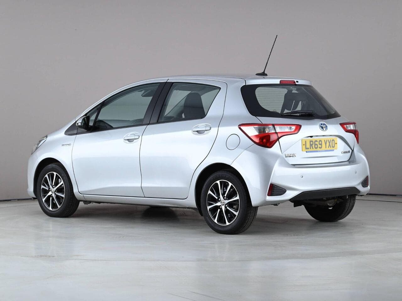 Toyota Yaris thumbnail Inconclusive