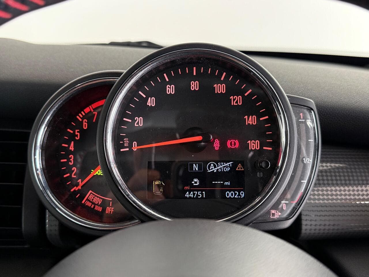 MINI Convertible thumbnail Driver Instruments