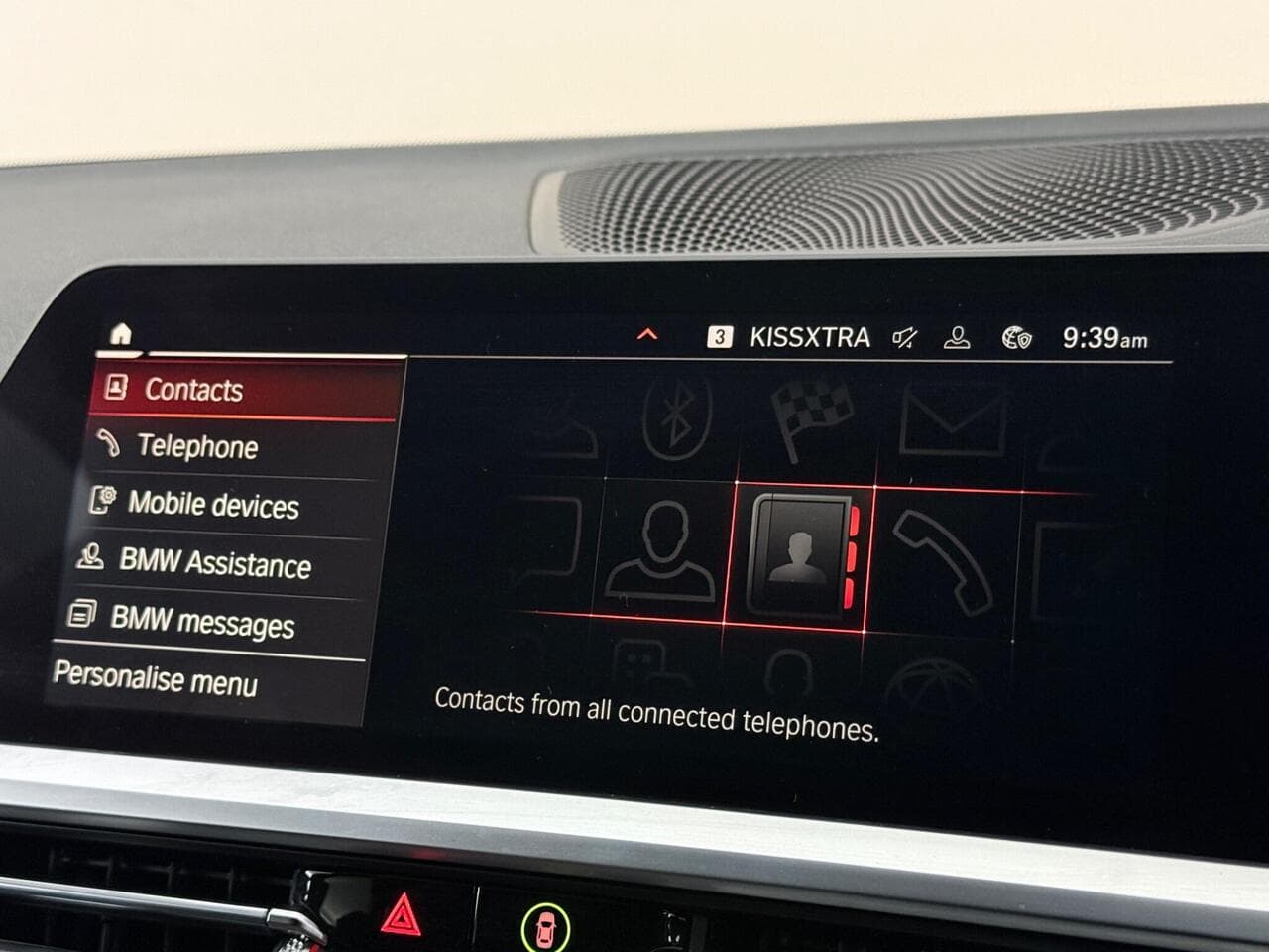 BMW 3 Series thumbnail Infotainment System