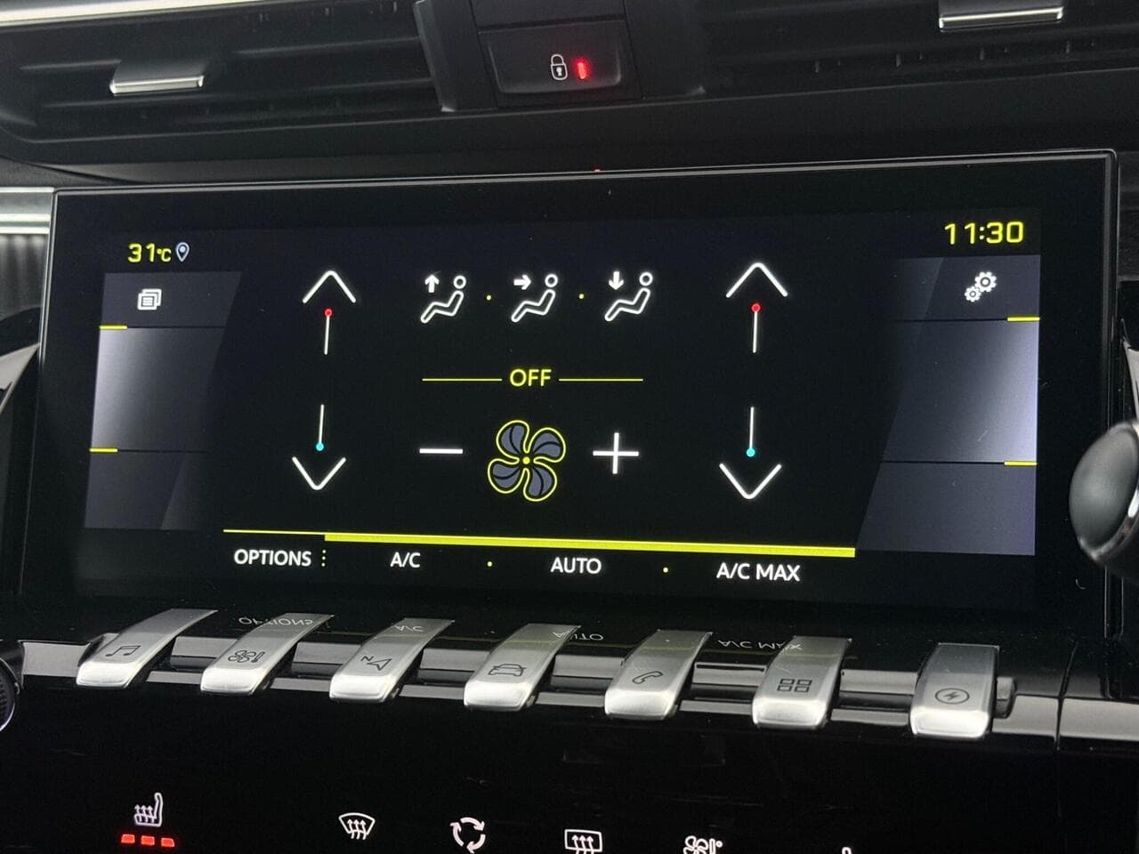 Peugeot 508 SW thumbnail Infotainment System