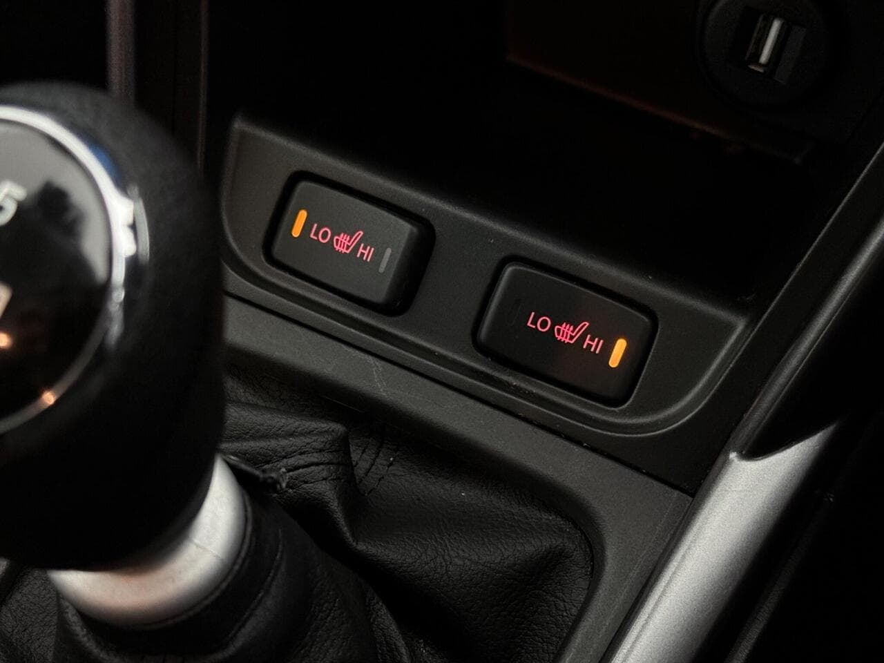 Suzuki S-Cross thumbnail Misc Controls