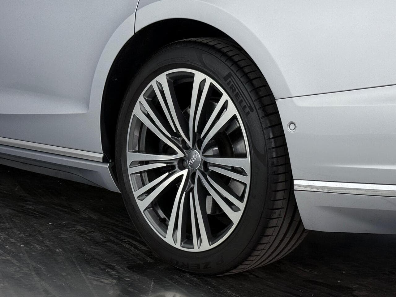 Audi A8 thumbnail Wheel