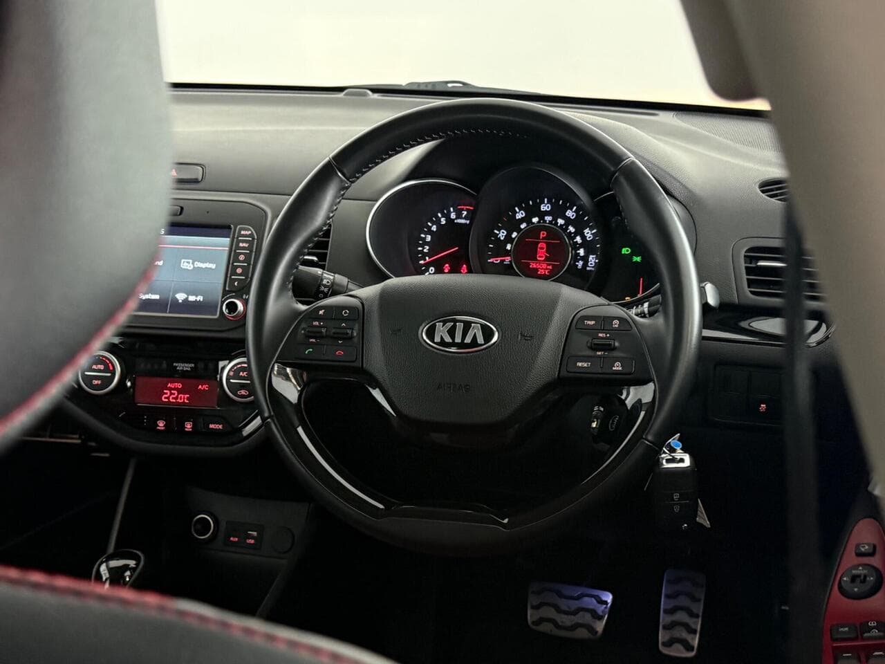 Kia Picanto thumbnail Steering Wheel