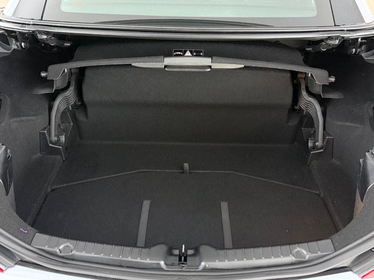 Mercedes-Benz SLC thumbnail Boot