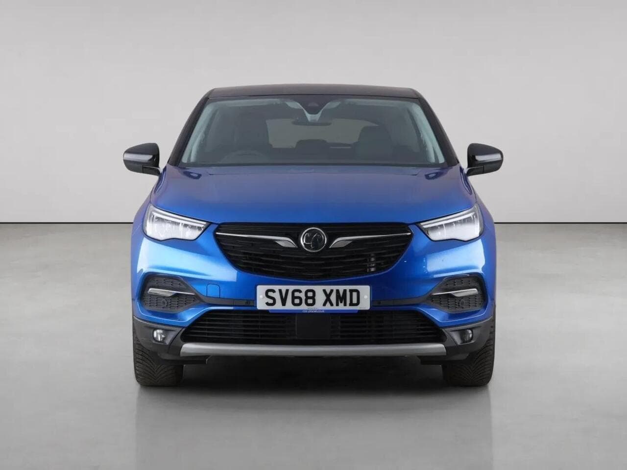 Vauxhall Grandland X thumbnail Front