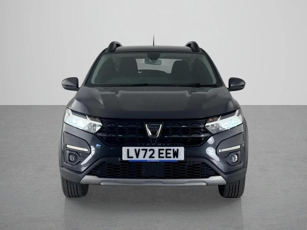 Dacia Sandero Stepway thumbnail Front