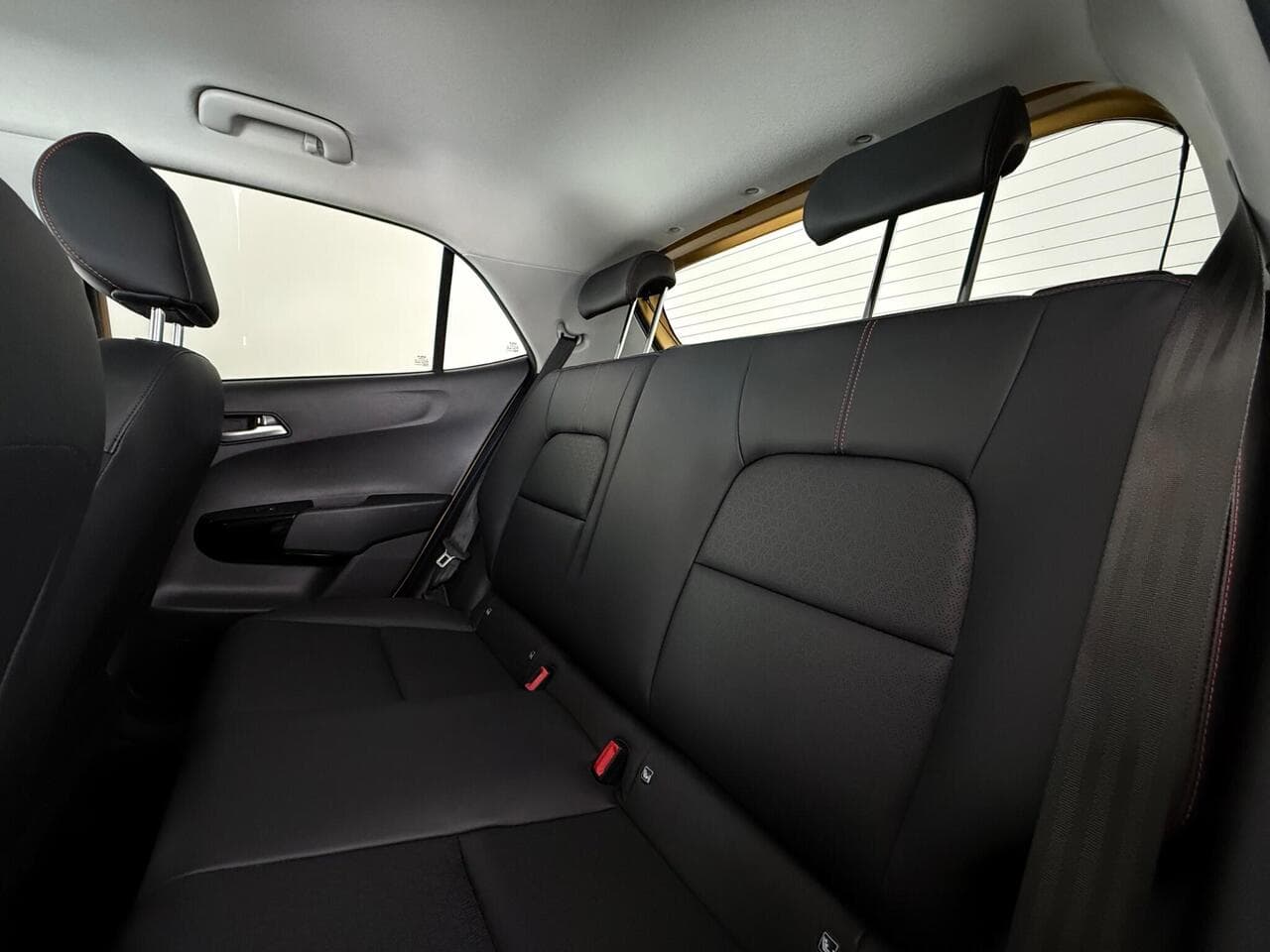 Kia Picanto thumbnail Seats Rear