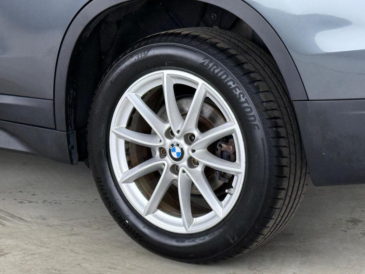 BMW X1 thumbnail Wheel