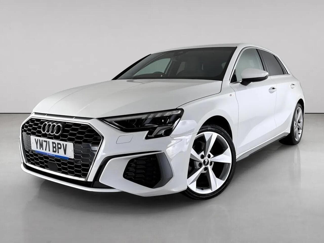 Audi A3 thumbnail Front Left