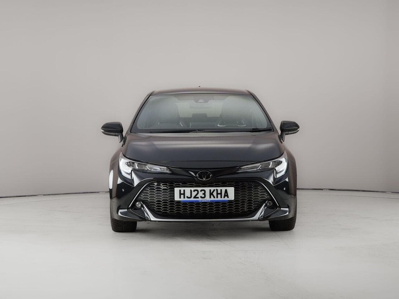 Toyota Corolla thumbnail Front