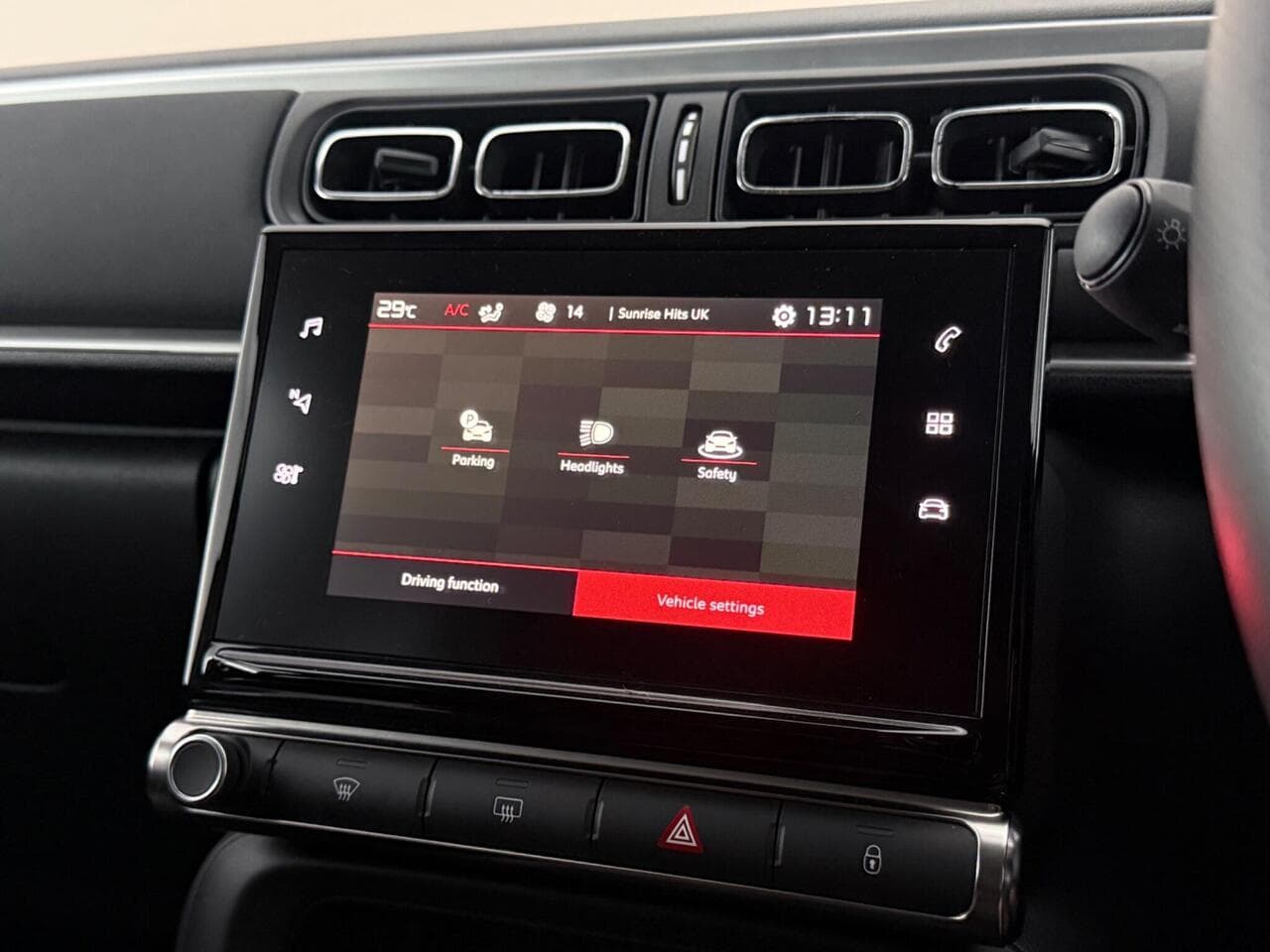 Citroen C3 thumbnail Infotainment System